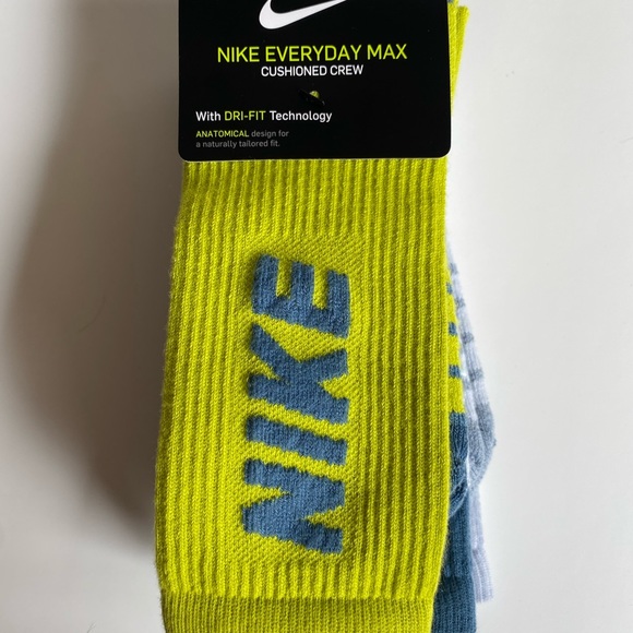 SOLD Nike Everyday Max M8-12 W10-13 Crew Style - Picture 3 of 8